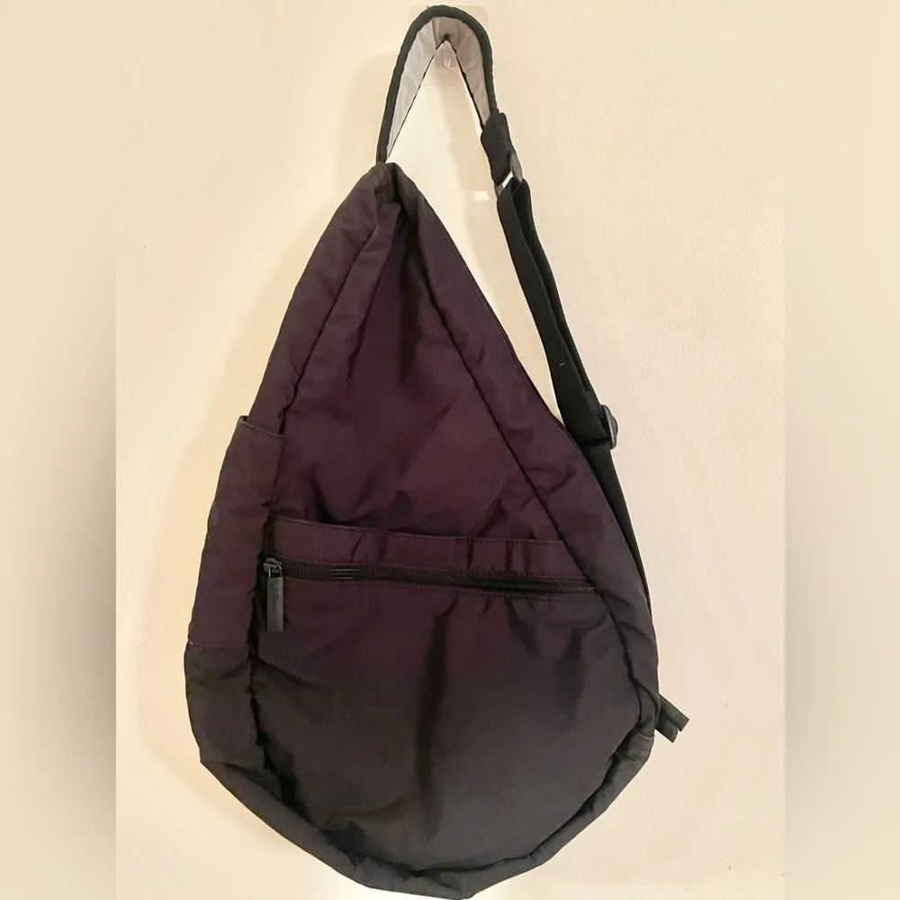 LL Bean Healthy Ameribag Sling Back Bag Black Adjustable Strap Medium